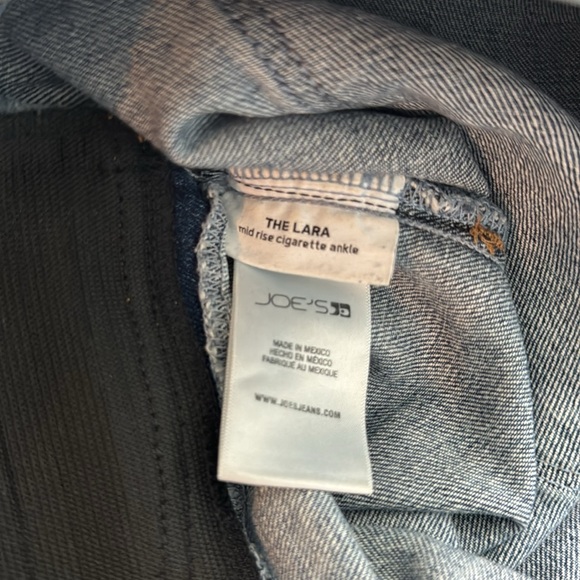 Joe’s Maternity Jeans - Picture 8 of 8